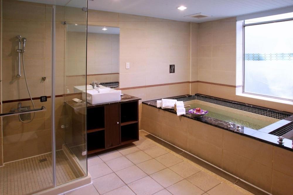 Beauty Garden Hotel Wulai Exterior photo
