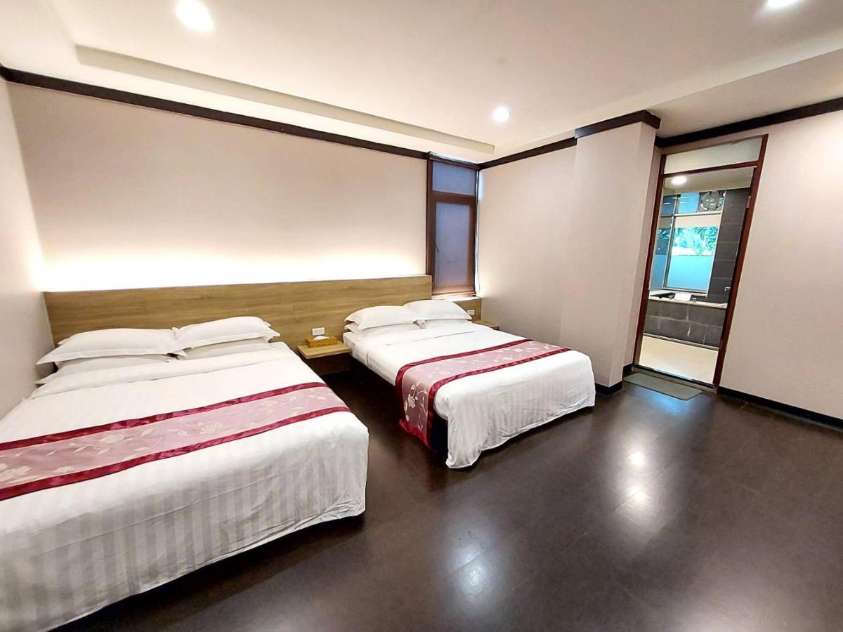 Beauty Garden Hotel Wulai Exterior photo