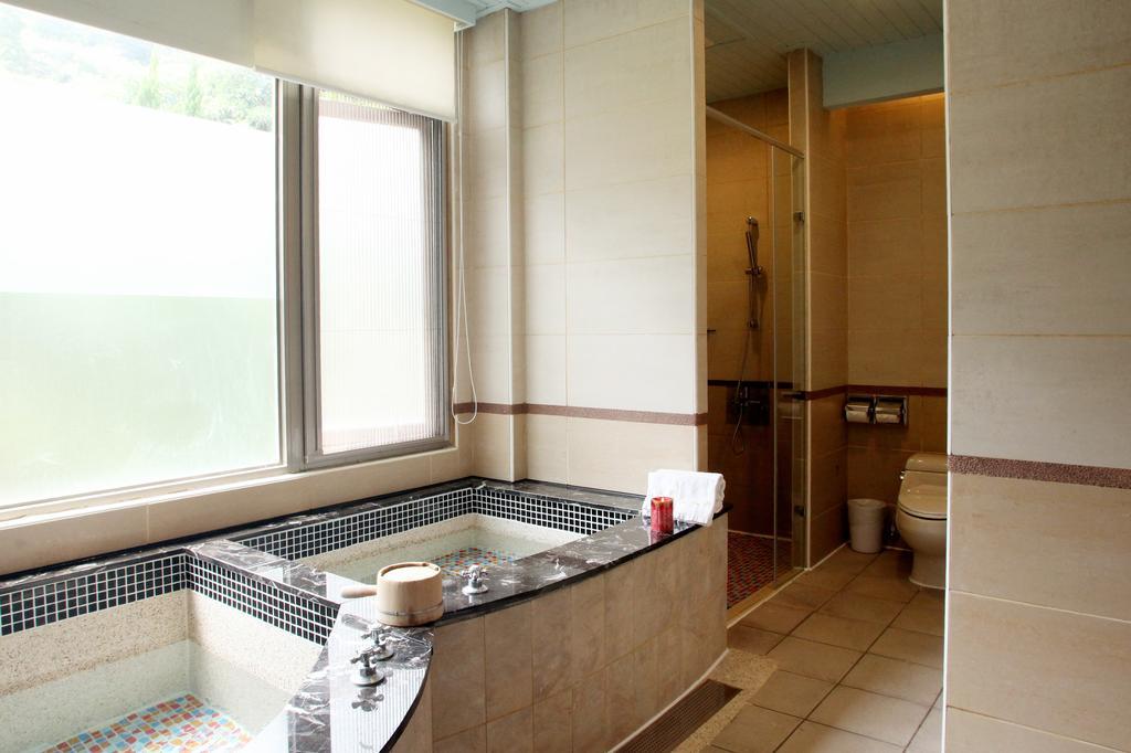 Beauty Garden Hotel Wulai Exterior photo