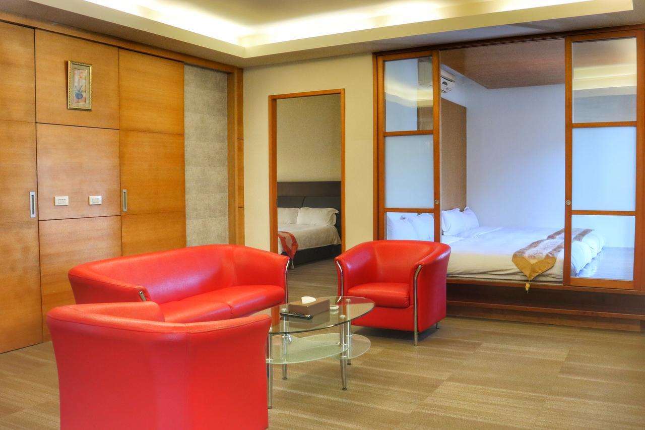 Beauty Garden Hotel Wulai Exterior photo