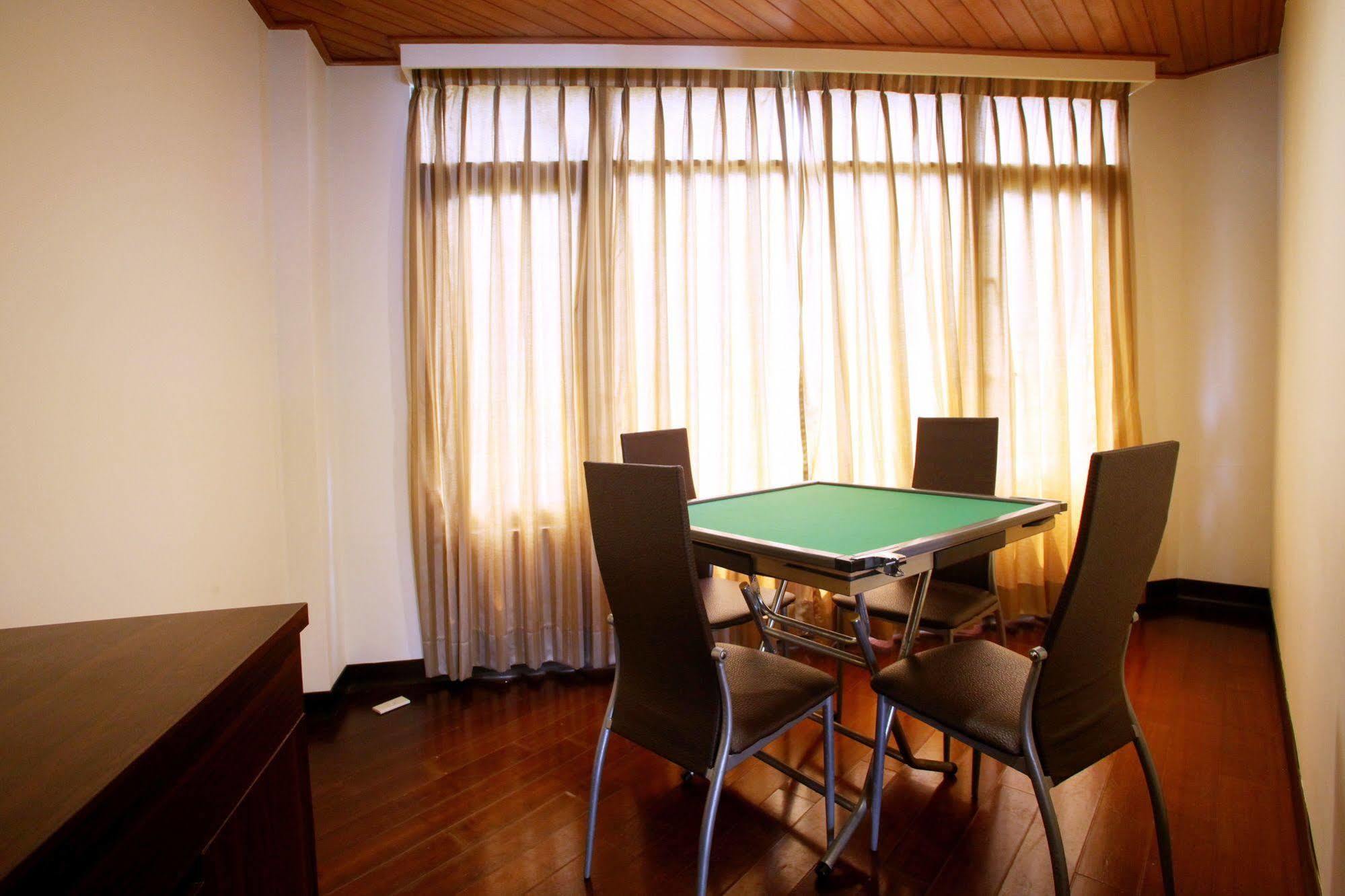 Beauty Garden Hotel Wulai Exterior photo